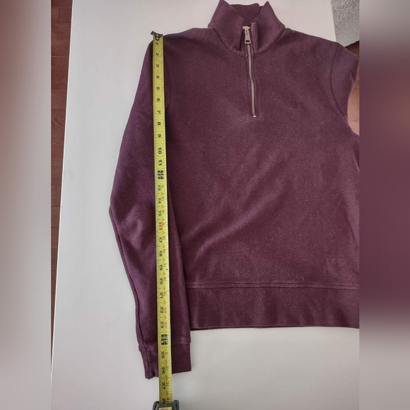 Authentic Burberry 1/4 zip sweater - Picture 7 of 8